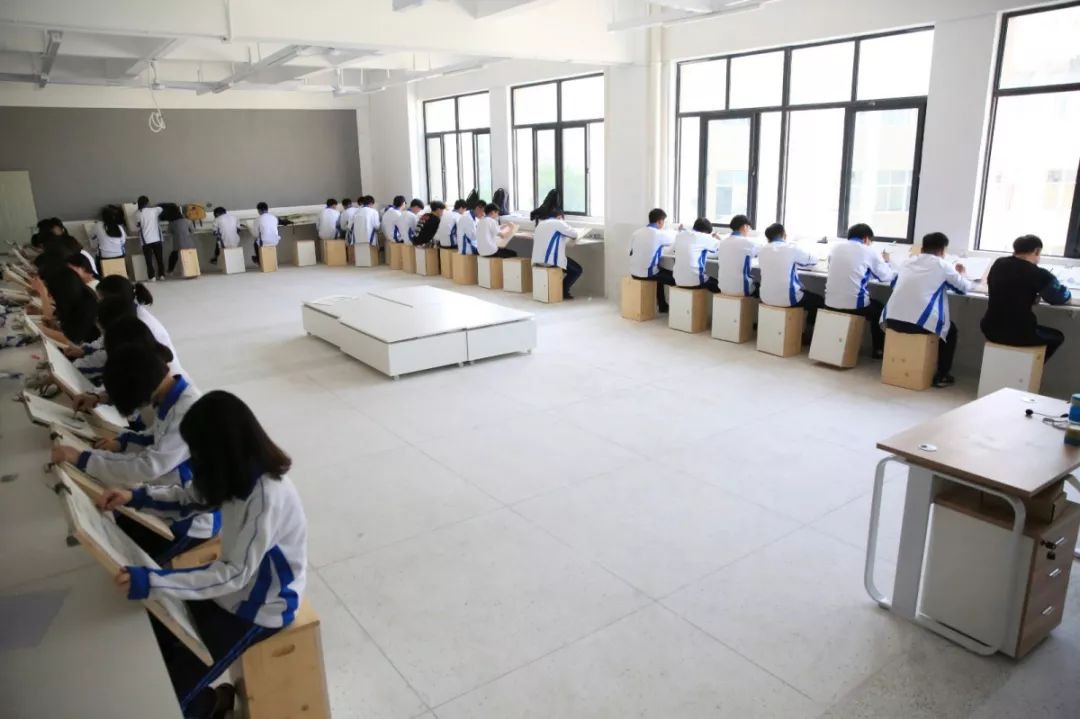 职校招生文案_柳州市一职校招生电话_晋江华侨职校2016招生