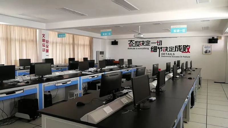 晋江华侨职校2016招生_柳州市一职校招生电话_职校招生文案