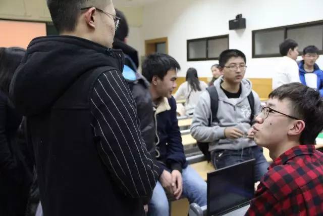 高校宣讲招生素材_招生宣讲总结_进班招生宣讲幽默风趣