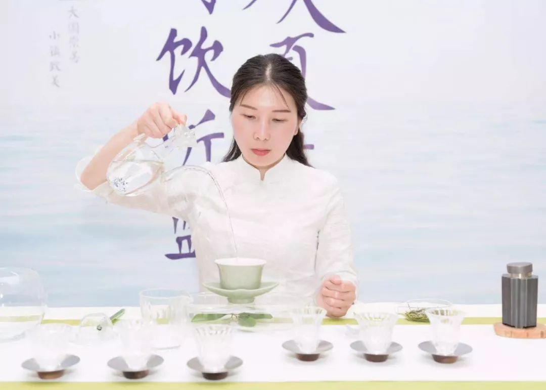 少儿茶艺招生宣传_茶艺沙龙宣传_少儿茶艺教案