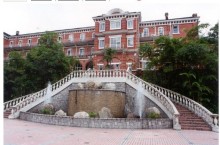 香港高校公布内地招生计划 学费普遍上涨