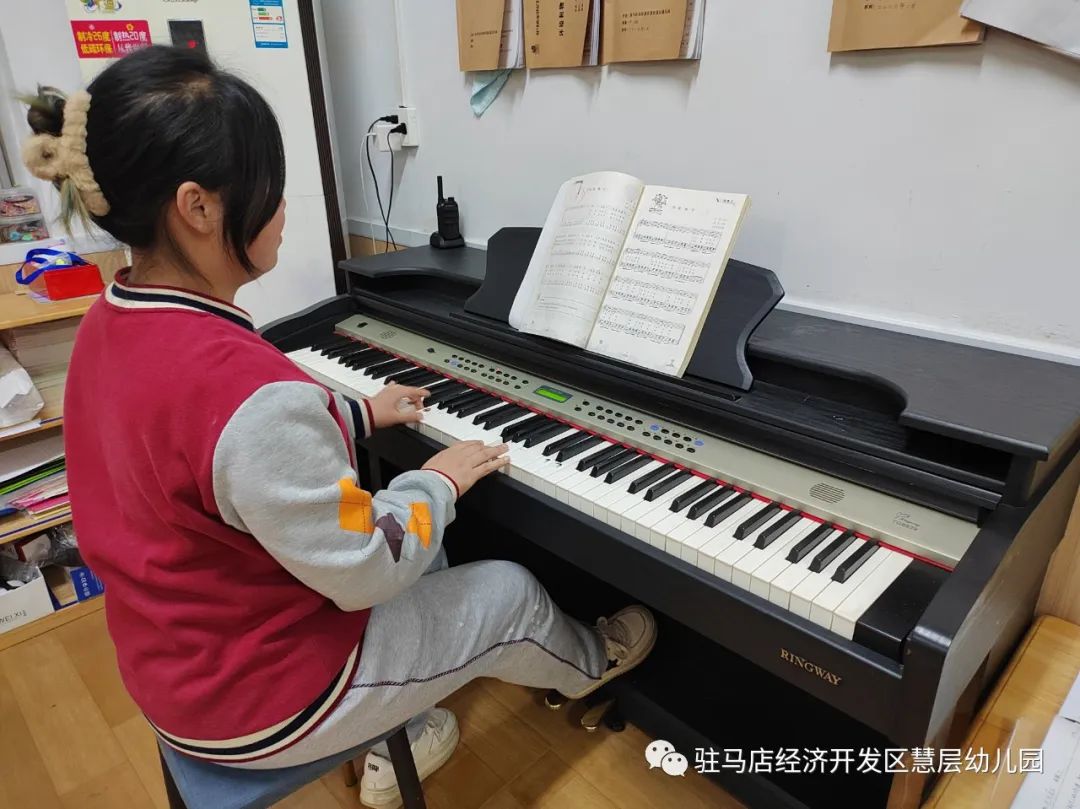 fannie美足园陈荣_学校招生总结幼儿_幼儿园招生总结不足