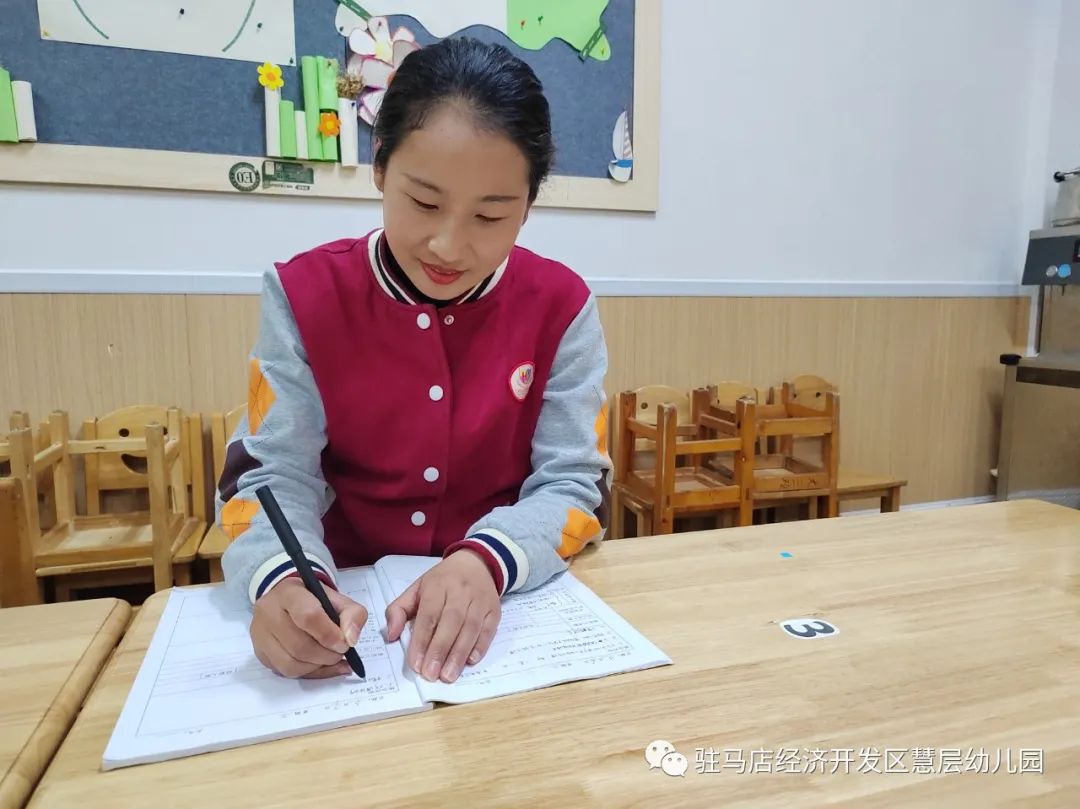 fannie美足园陈荣_学校招生总结幼儿_幼儿园招生总结不足