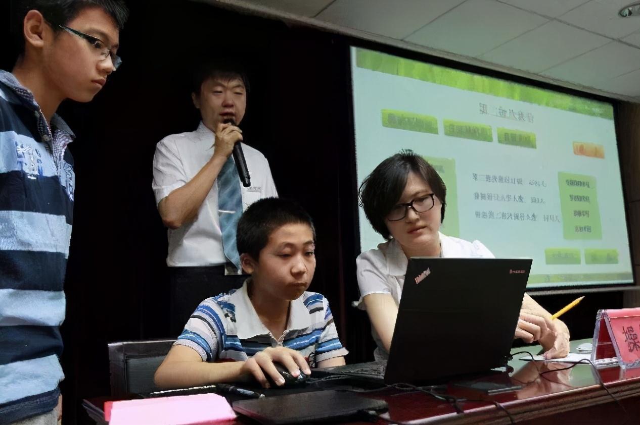 怎么样做招生_装摸做样变造句_唱歌什样做面陪表情