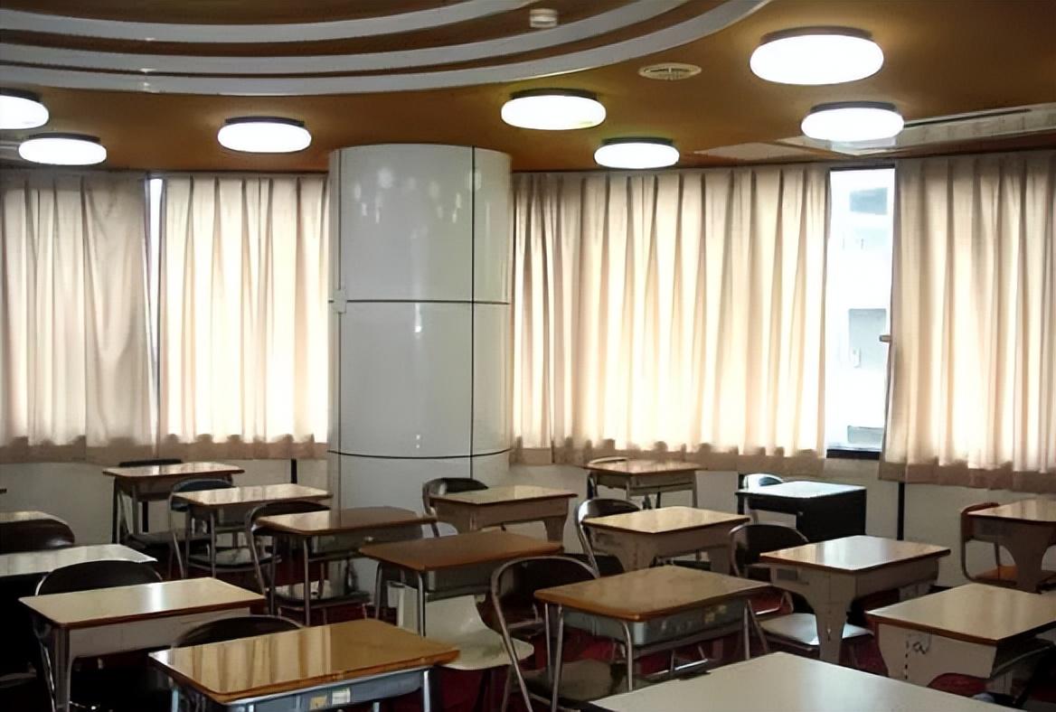 赵若语学历_学历招生宣传语_一年半学历招生